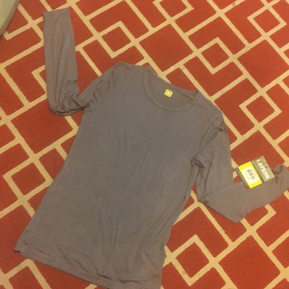Wonder wink layering tee size small